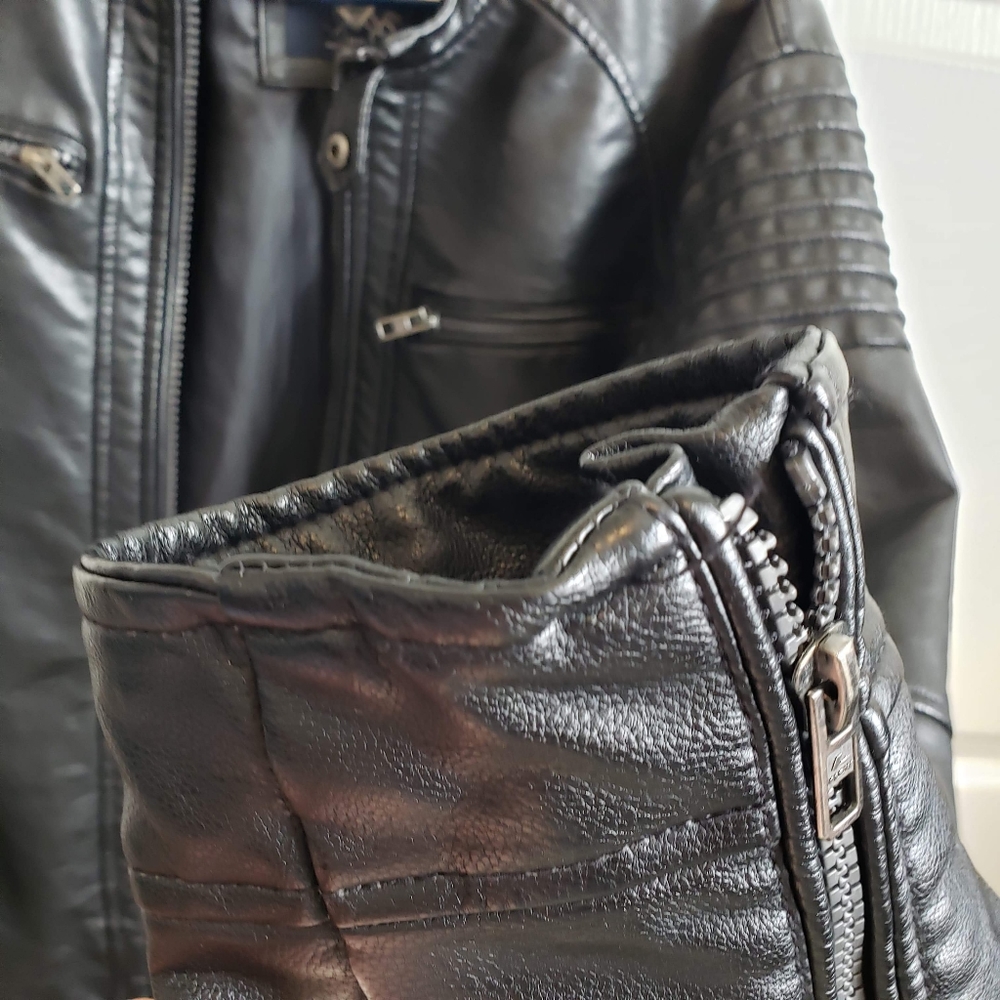 Jacket - Picture 4 of 8